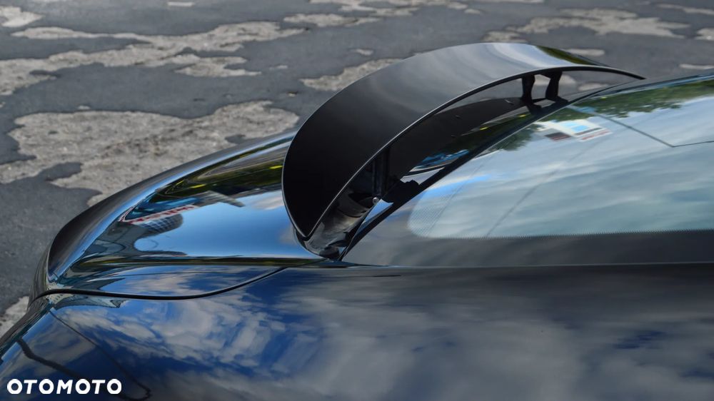 Bentley Continental GT V8 - 11