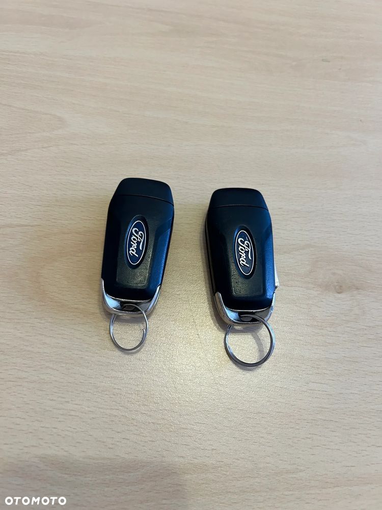 Ford Fiesta - 18