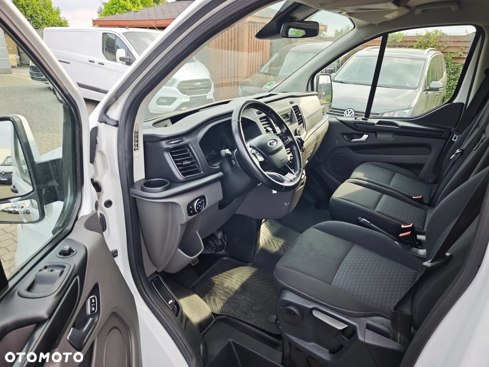 Ford Custom Doka Brygadówka Klima 6 miejsc Hak Bezwypadkowy - 9