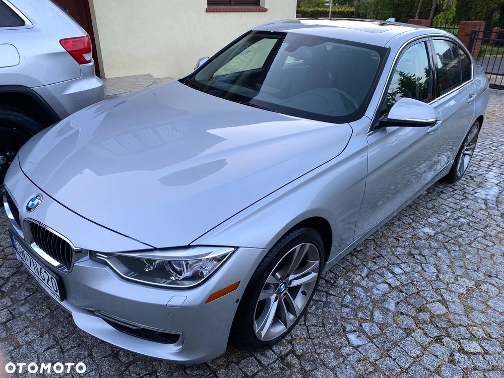 BMW Seria 3 335i Luxury Line - 5