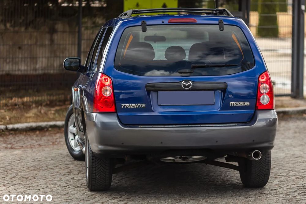 Mazda Tribute 4x4 Adventure Comfort - 12