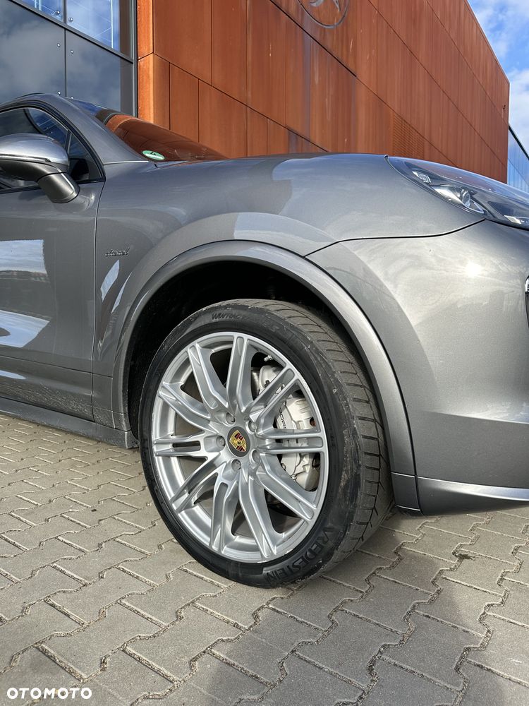Porsche Cayenne S Diesel - 8