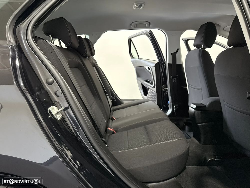 Fiat Tipo Station Wagon 1.3 M-Jet Lounge - 40