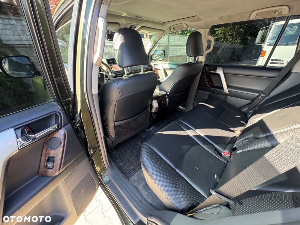 Toyota Land Cruiser 3.0 D-4D Automatik Executive - 12