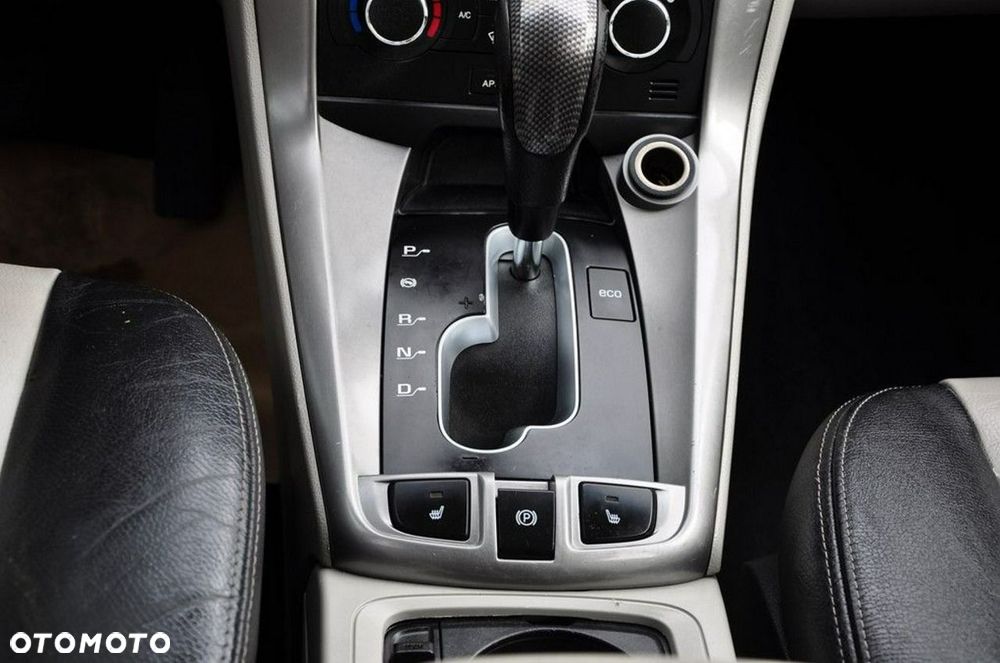 Chevrolet Captiva - 37