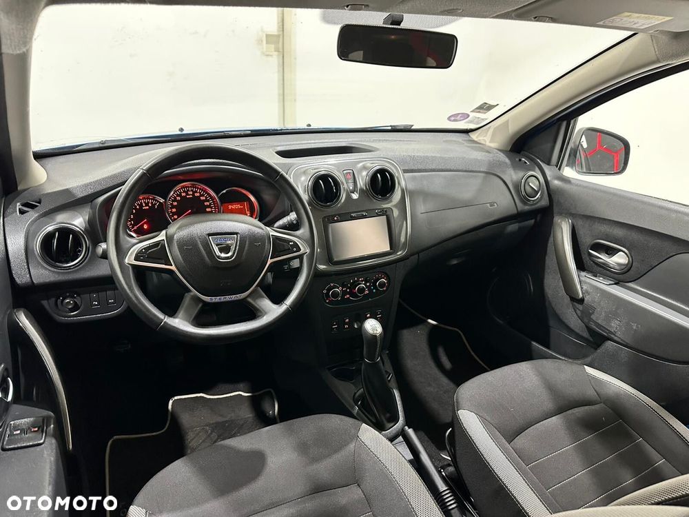 Dacia Logan - 25