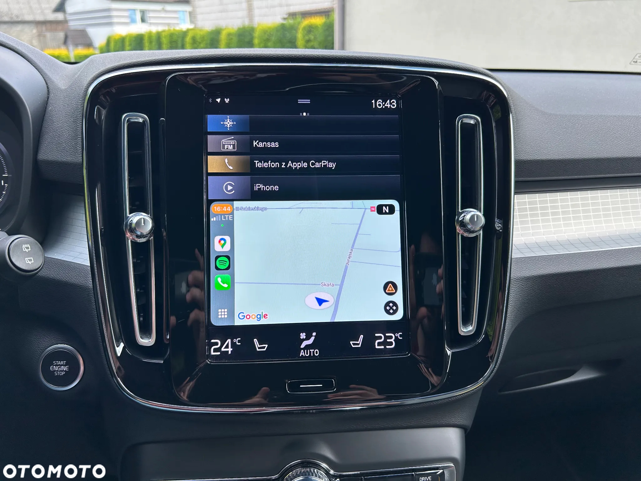 Volvo XC 40 T4 Plug-In Hybrid Plus Dark - 20
