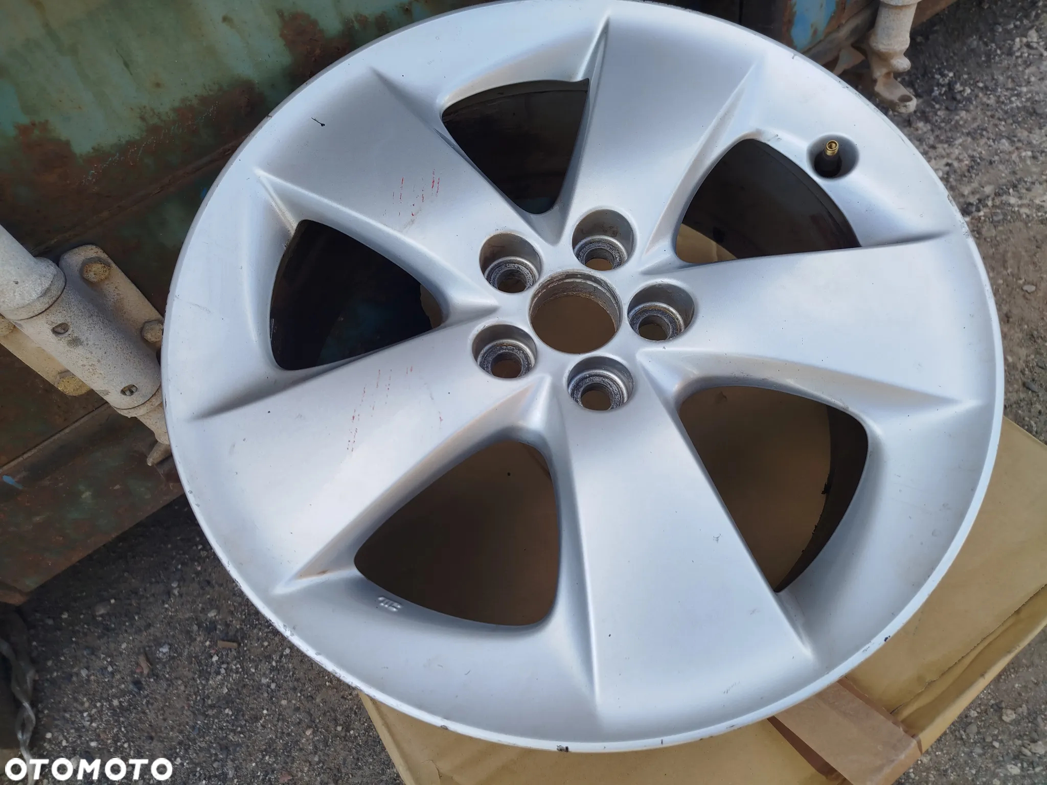Toyota Prius felga R17 et50 - 3