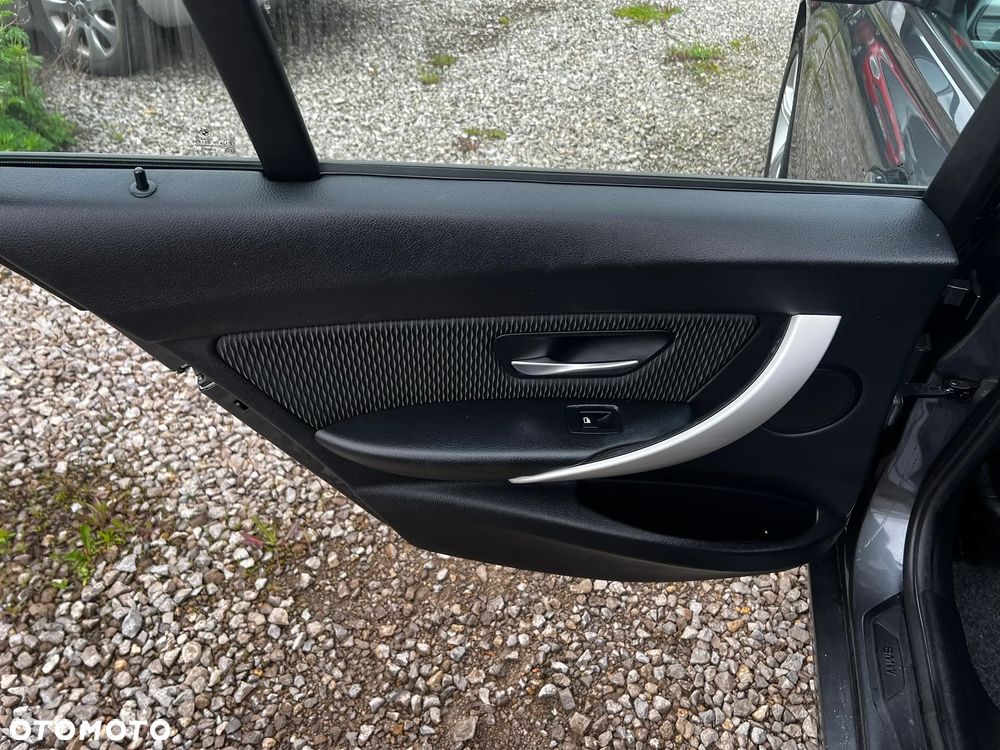 BMW Seria 3 3er Touring Diesel - 27