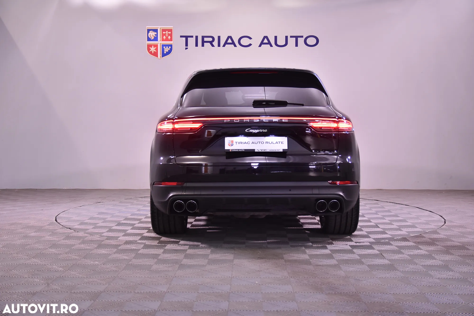 Porsche Cayenne E-Hybrid Tiptronic S - 4