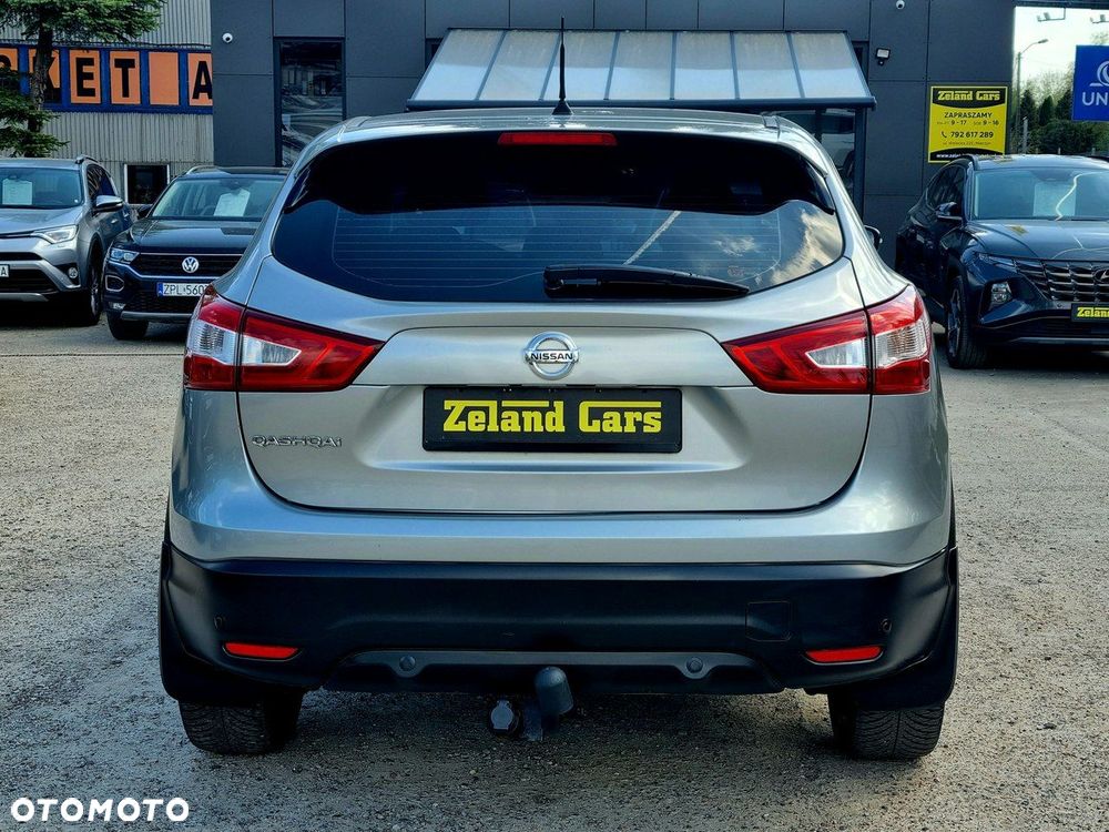 Nissan Qashqai 1.2 DIG-T Visia - 6