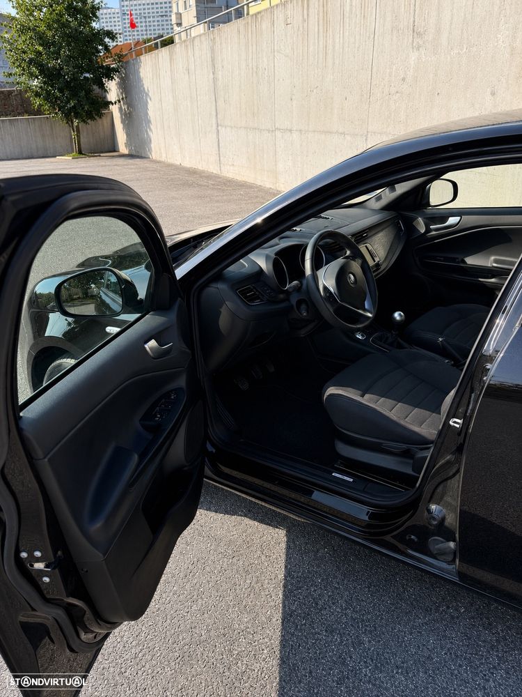 Alfa Romeo Giulietta 1.6 JTDM Super - 9