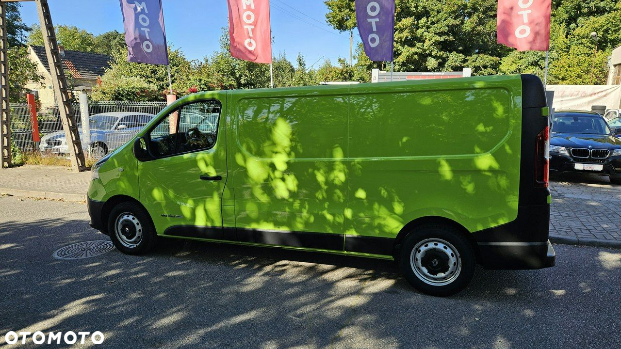 Renault Trafic - 15