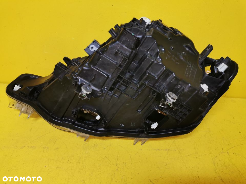 BMW 3 F30 F31 LAMPA PRAWA PRZOD LED ADAPTIVE 7453488-02 - 9