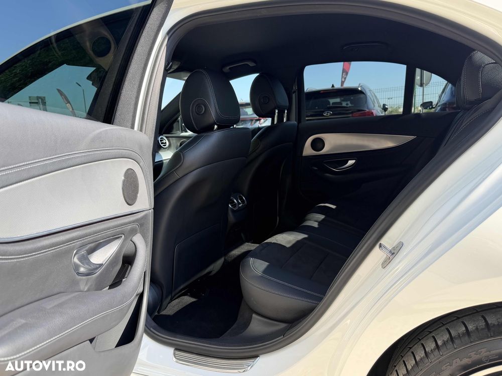 Mercedes-Benz E 350e 9G-TRONIC AMG Line - 15