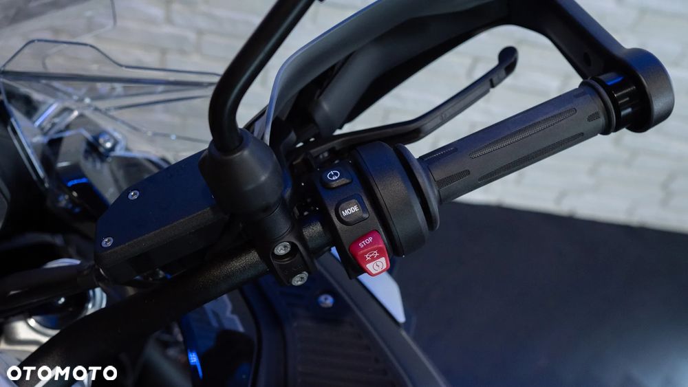 BMW R - 11