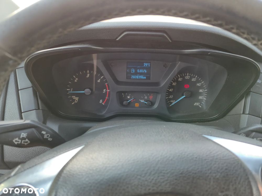 Ford Transit - 11