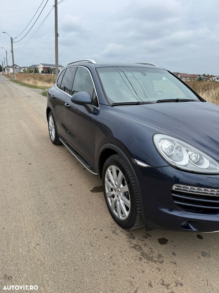Porsche Cayenne 3.0 L V6 - 3