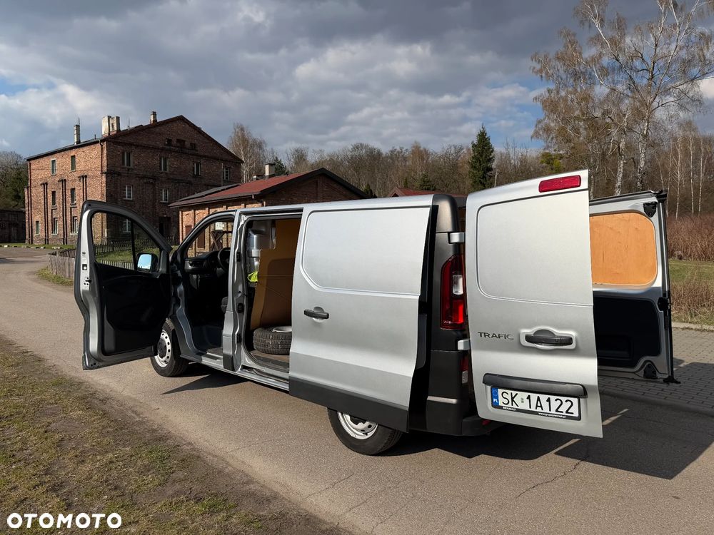 Renault Trafic - 11