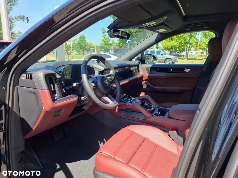 Porsche Cayenne E-Hybrid PHEV Black Edition - 14