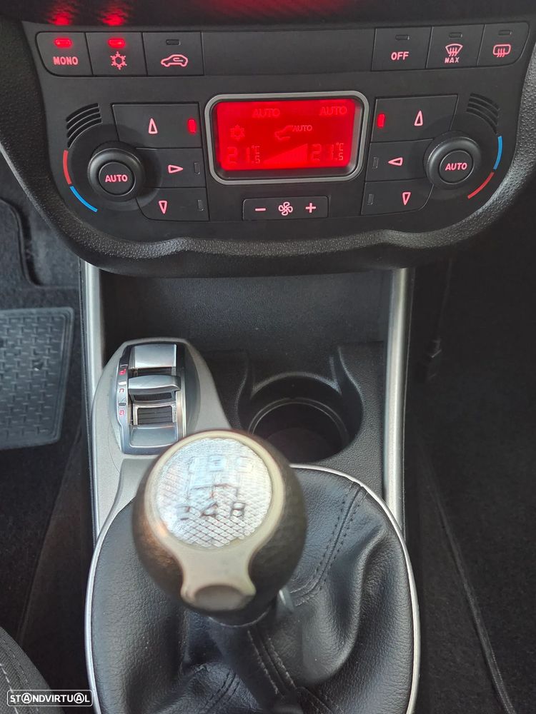 Alfa Romeo MiTo 1.3 JTDM ECO Turismo - 9