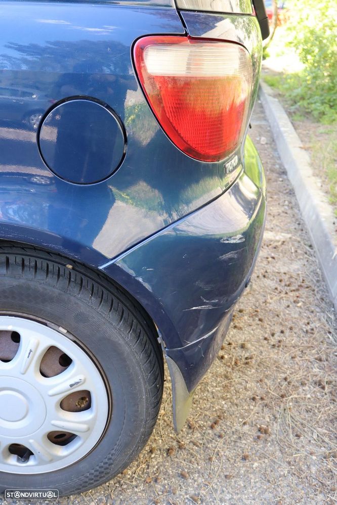 Toyota Yaris 1.0 Sol - 11