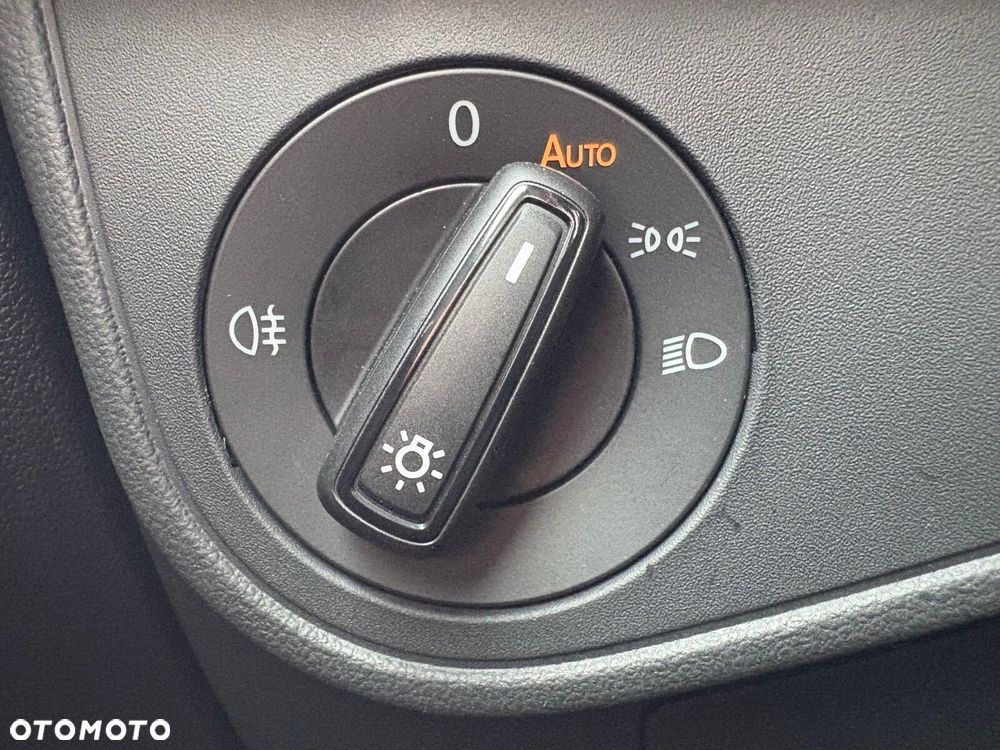 Volkswagen Polo - 25