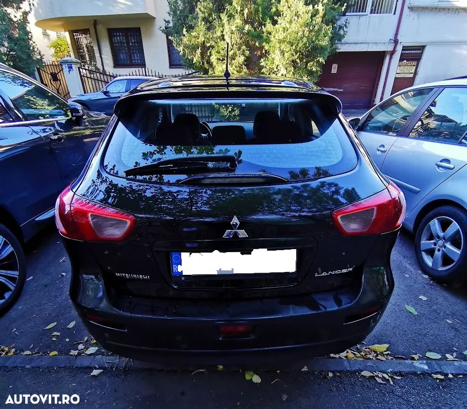 Mitsubishi Lancer Sportback 1.8 DID Intense A06 - 12