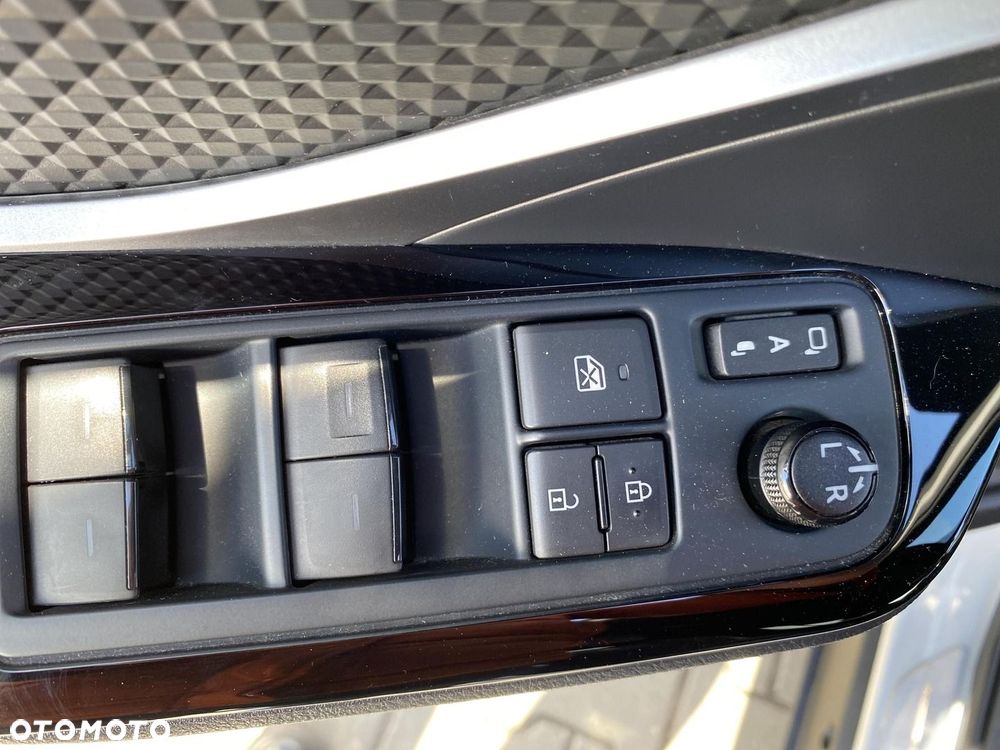 Toyota C-HR 1.8 Hybrid GPF GR Sport - 26