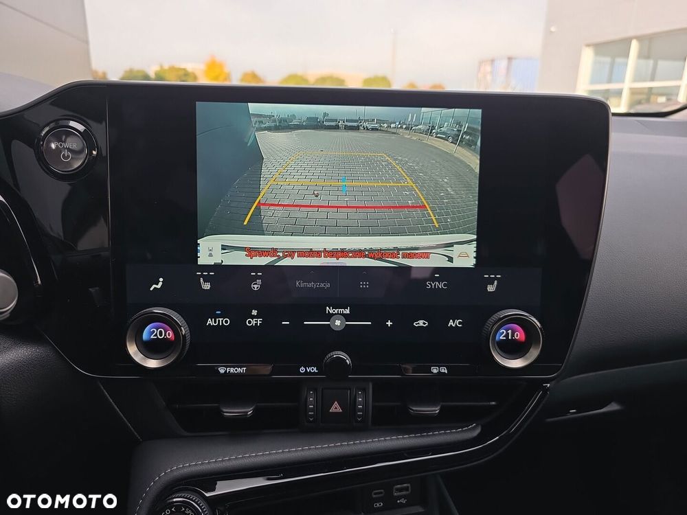 Lexus NX 350h Prestige AWD - 24