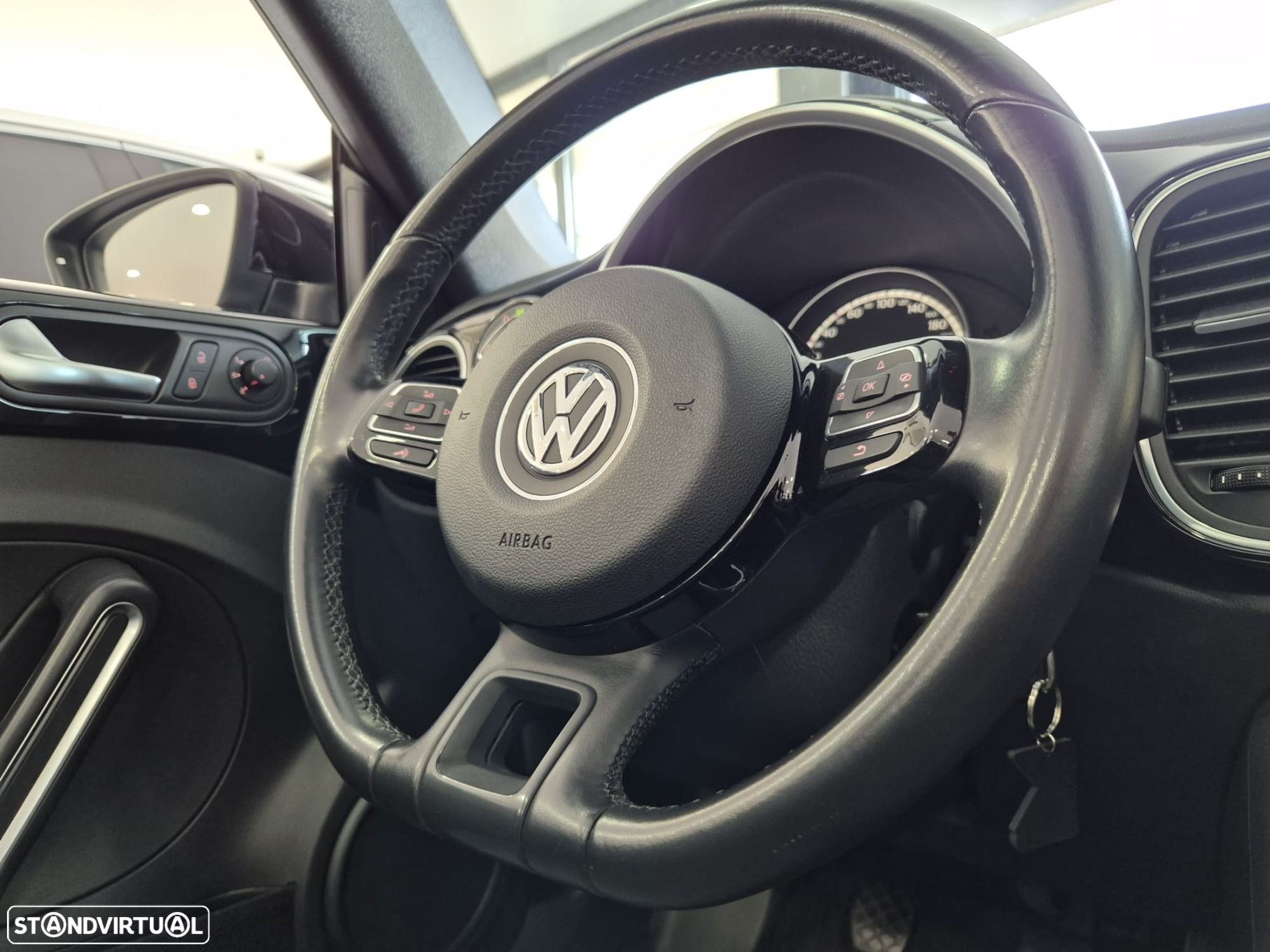 VW New Beetle Cabriolet The 1.2 TSI BlueMotion Exclusive Design - 21