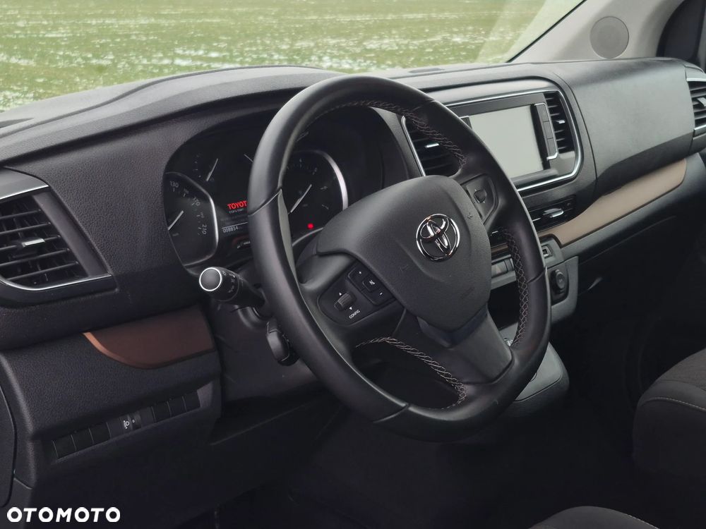 Toyota Proace Verso 2.0 D4-D Medium Family - 32