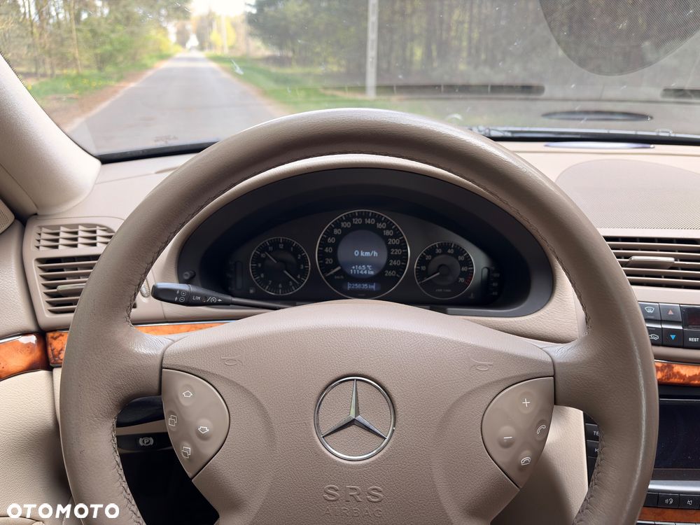 Mercedes-Benz Klasa E 350 7G-TRONIC Elegance - 15