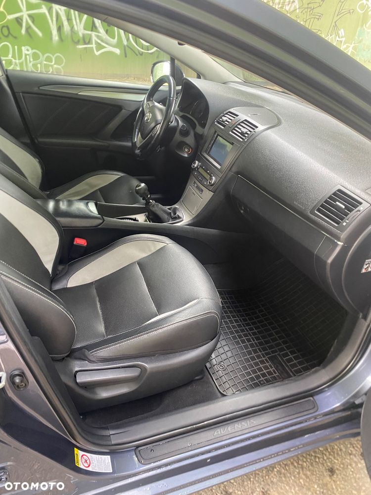 Toyota Avensis 2.0 D-4D 2010 - 3