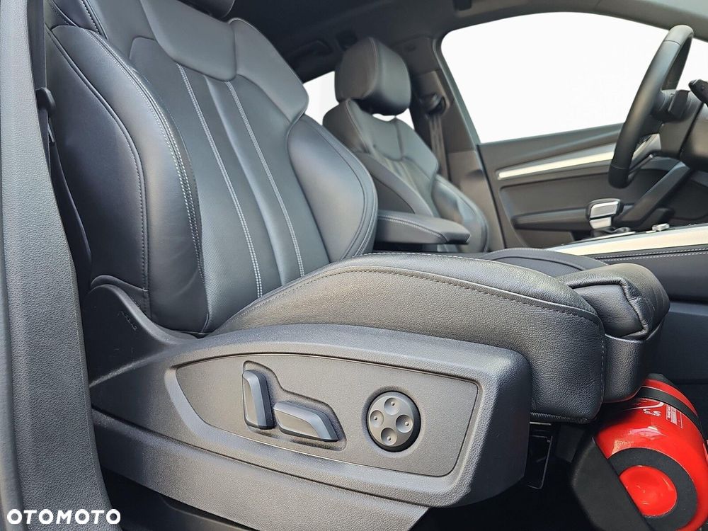 Audi Q5 40 TFSI mHEV Quattro S Line S tronic - 24
