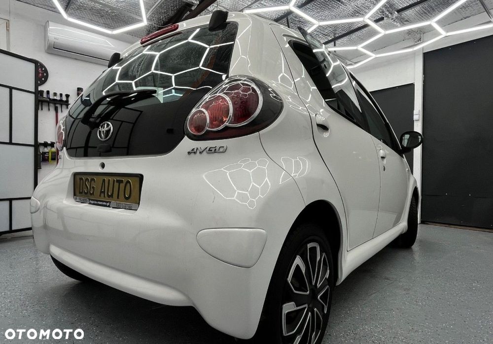 Toyota Aygo - 17