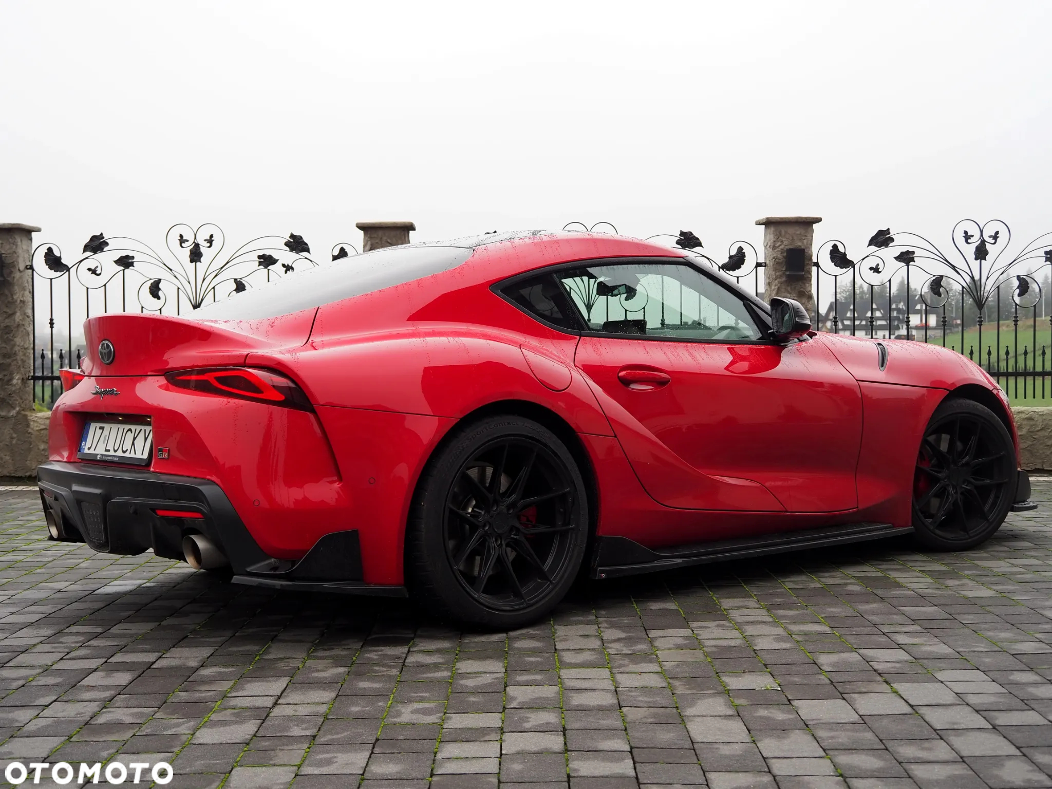 Toyota Supra - 8