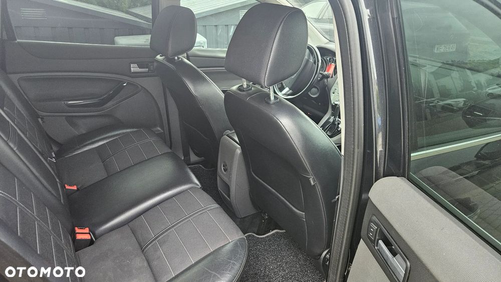 Ford Kuga 2011 photo 3