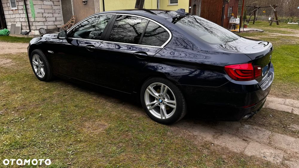 BMW Seria 5 520d - 5