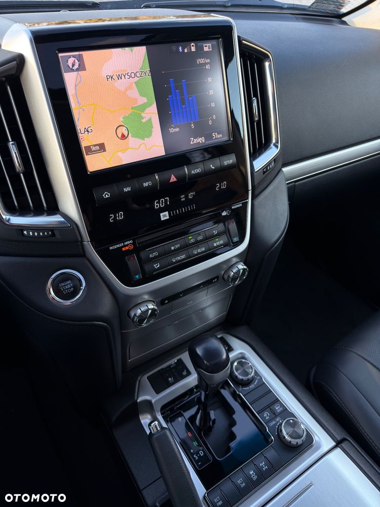 Toyota Land Cruiser LC 4.6 Limited 7os - 11