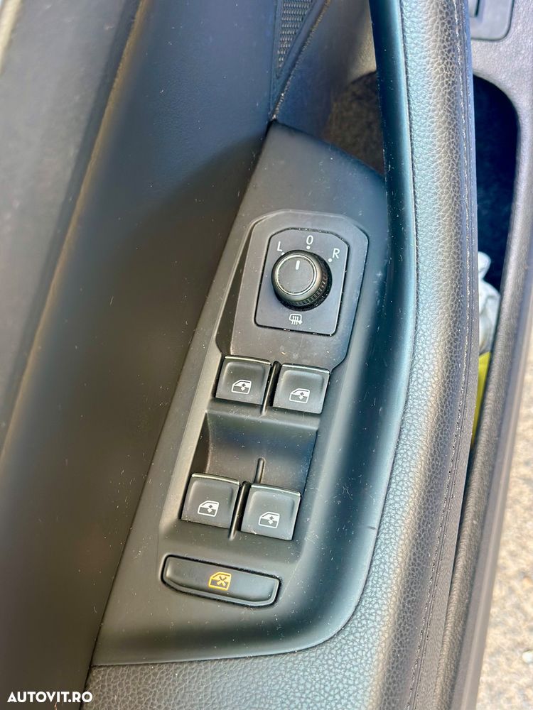 Volkswagen Passat - 10