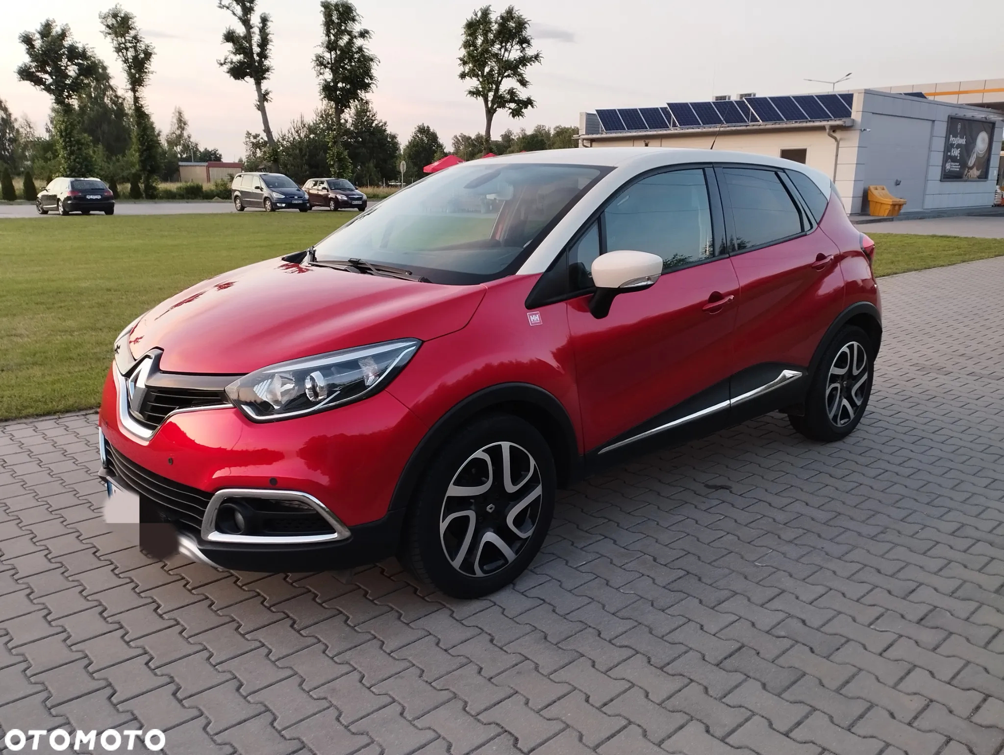 Renault Captur 1.2 TCe Helly Hansen EDC - 3