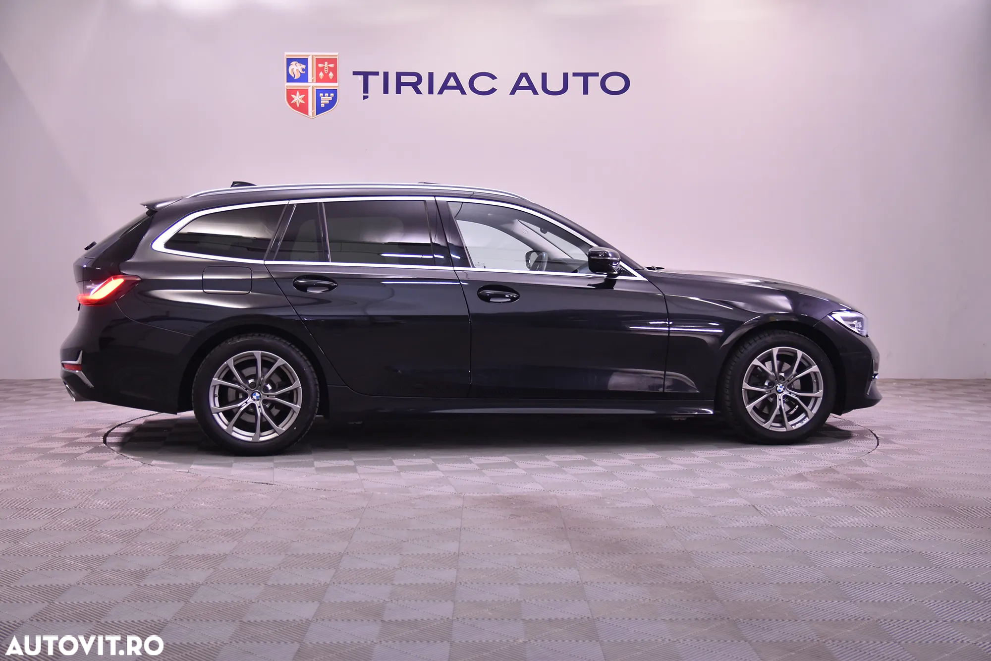 BMW Seria 3 320d xDrive AT - 6