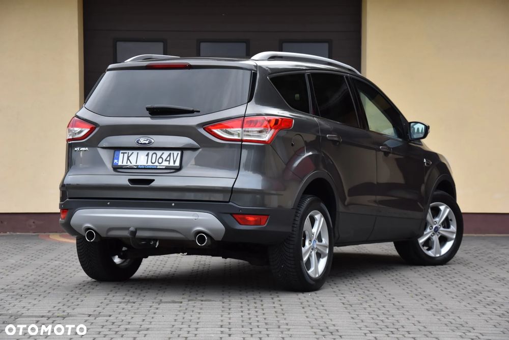 Ford Kuga 2.0 TDCi AWD Titanium - 6