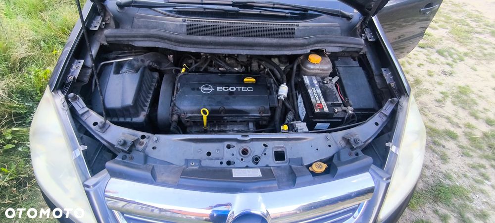 Opel Zafira 1.8 Cosmo - 20