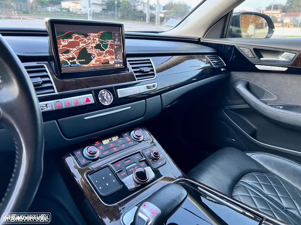 Audi A8 3.0 TDI V6 quattro Exclusive - 6