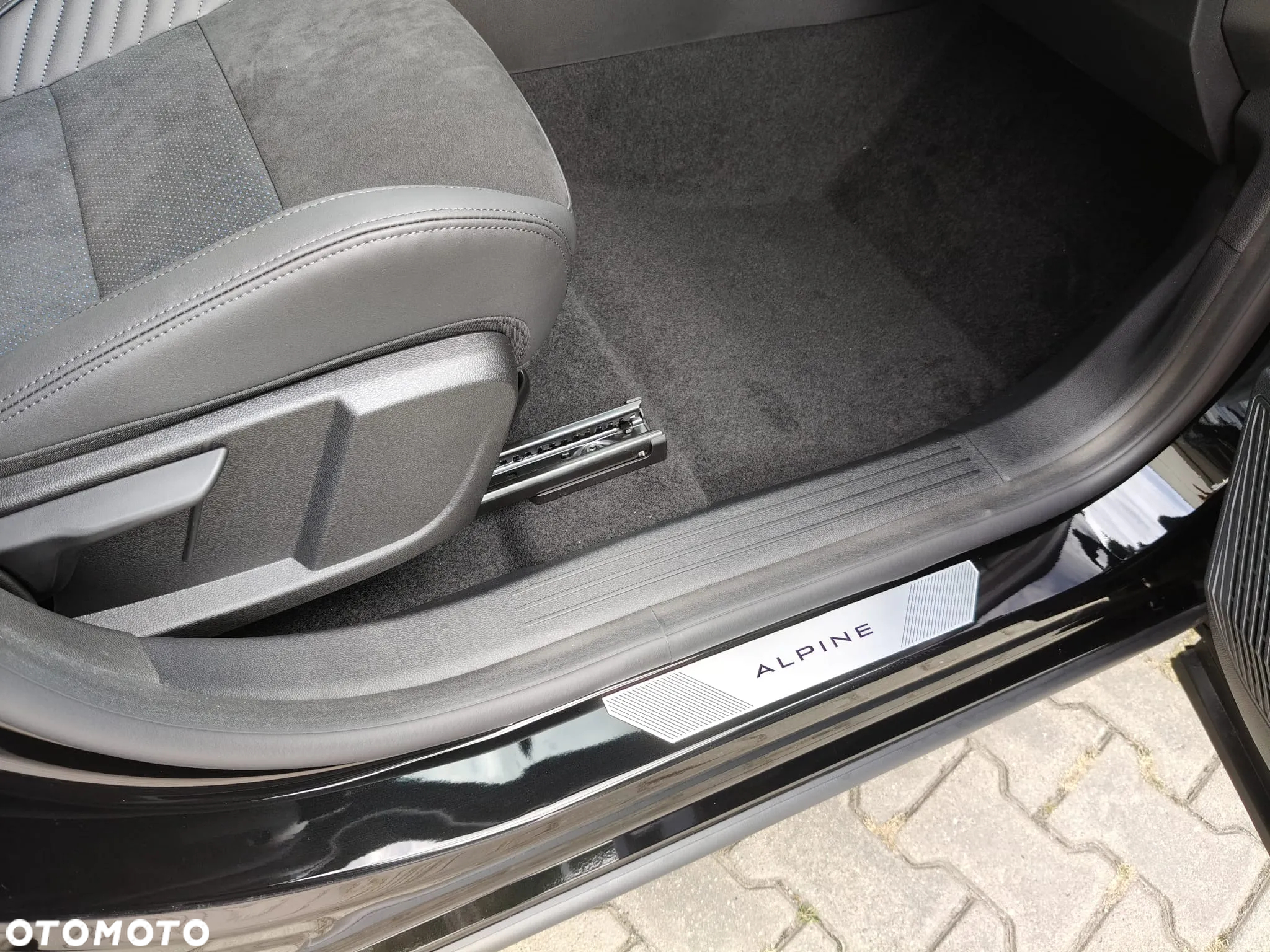 Renault Rafale 1.2 E-Tech Full Hybrid 200 esprit Alpine MMT - 17