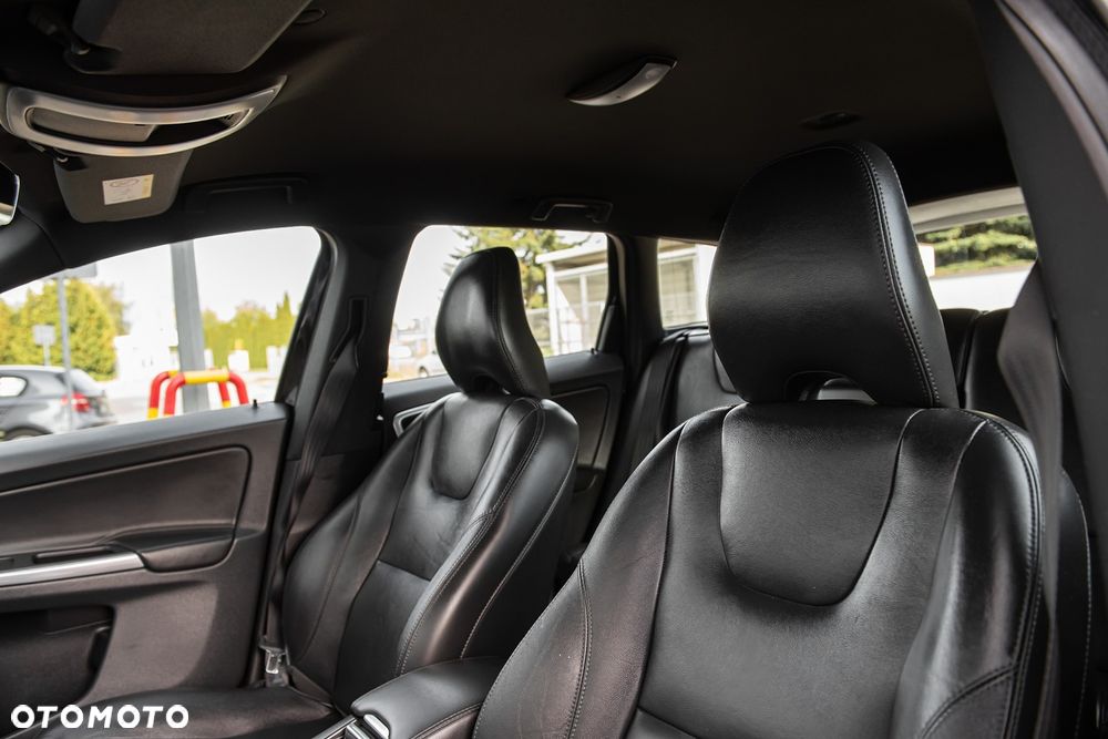 Volvo XC 60 - 20