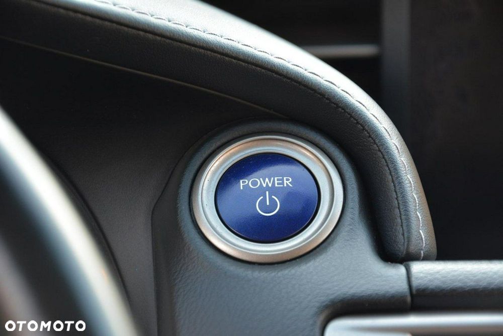 Lexus IS Luxury Line - 35