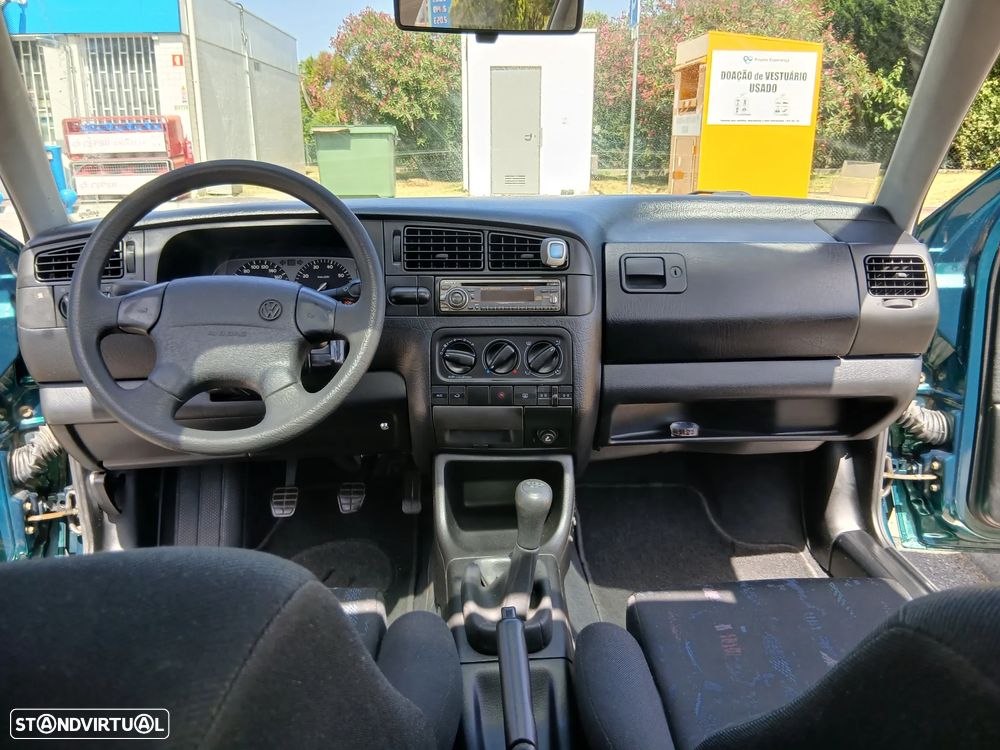 VW Golf ver-1-6-gt - 11